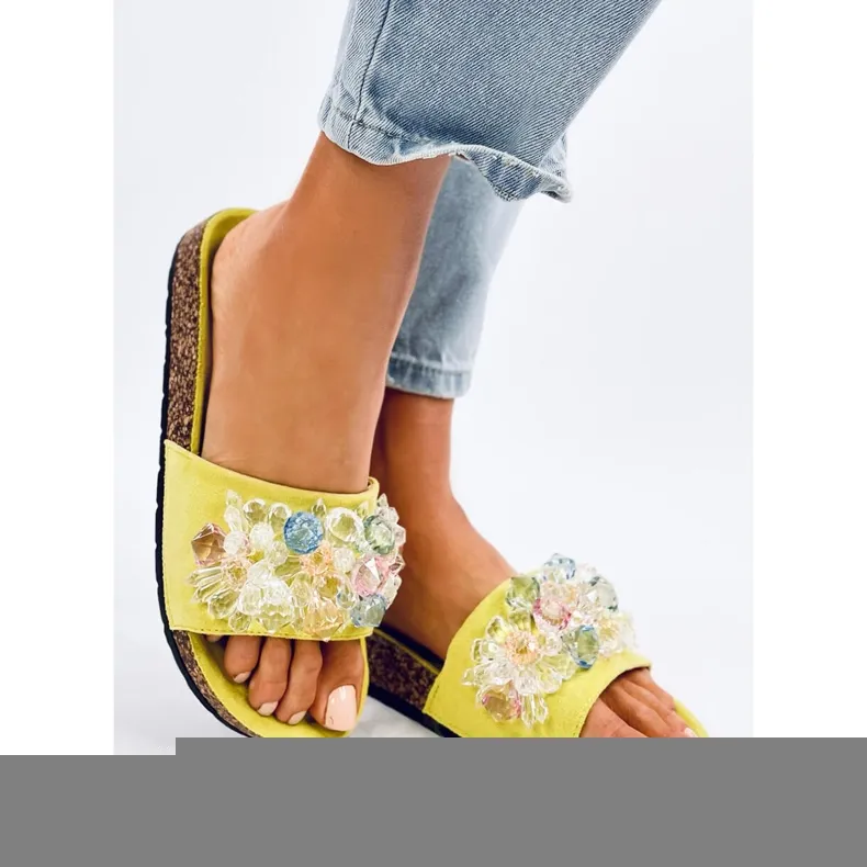 Teenslippers van kurk met Maliv Green-steentjes groente